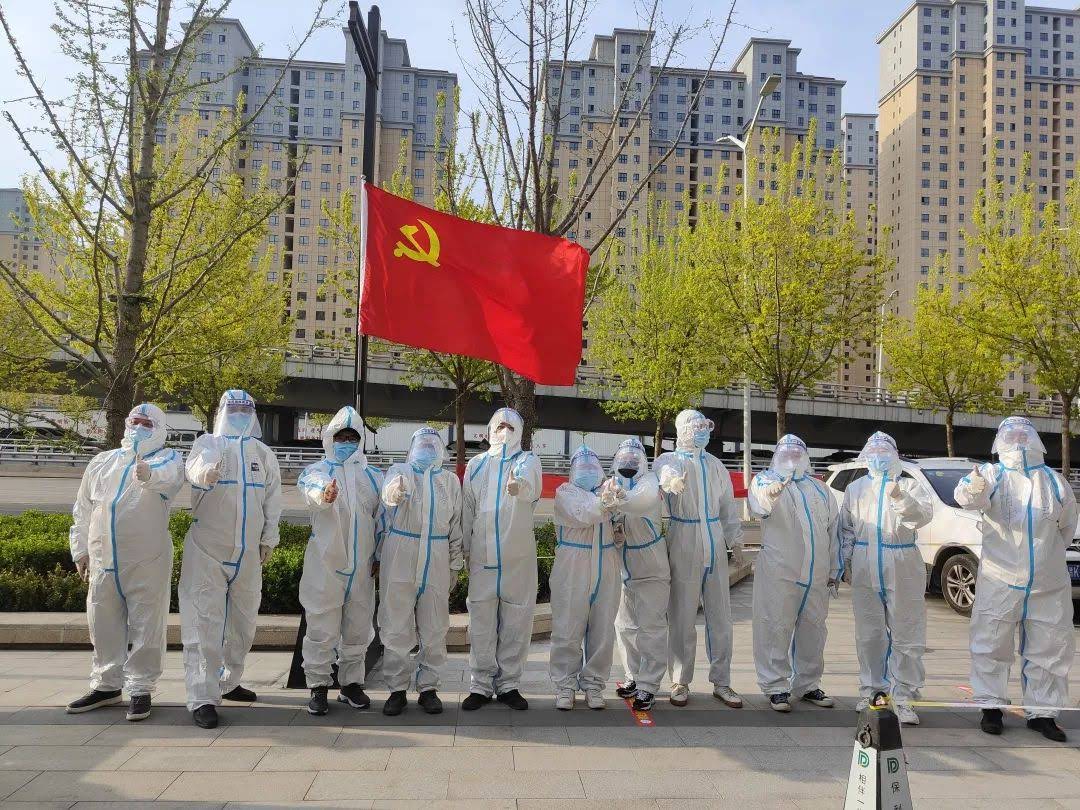 速裁法官居家每日审案10多件，当事人“云”上送锦旗