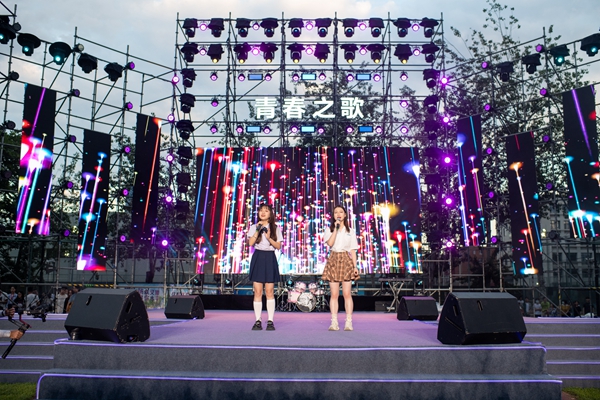 歌会现场。人民网记者 翁奇羽摄