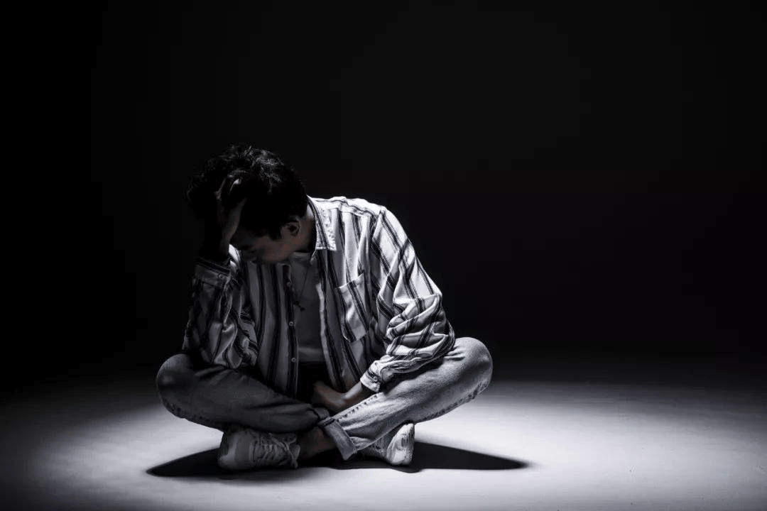 理解抑郁,有效应对抑郁困扰 理解抑郁,有效应对抑郁困扰