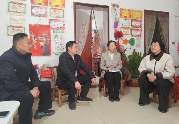 多方联动暖童心，合力劝返护成长