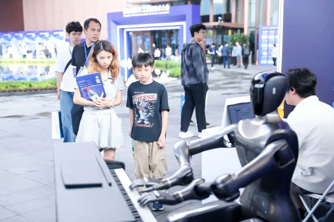 2026全球人工智能技术大会在杭州启幕